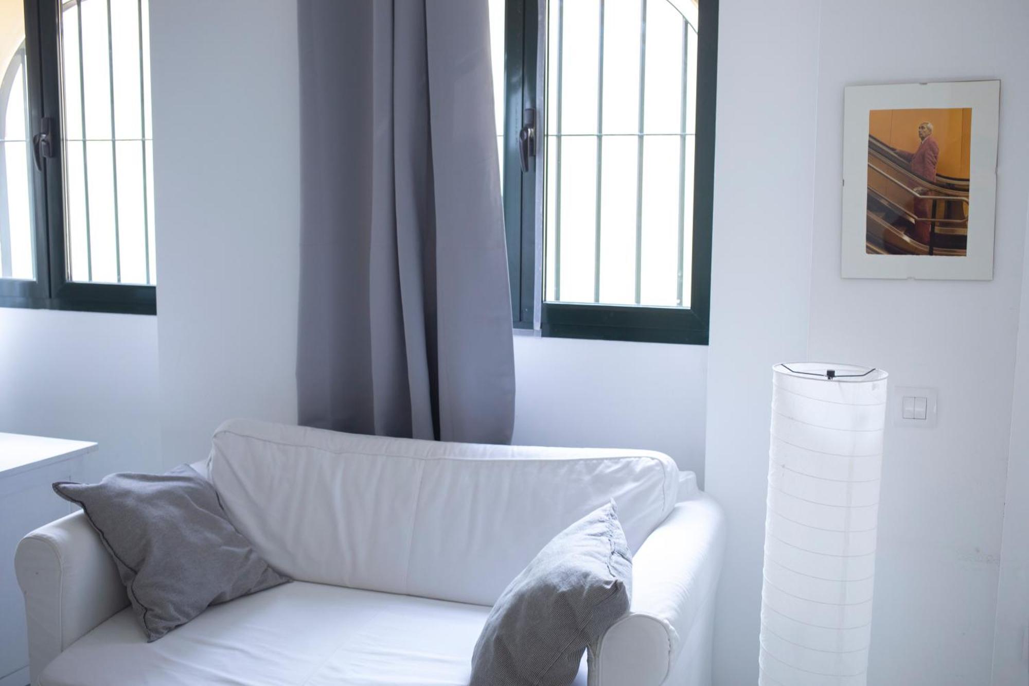 Atico Con Balcon En Pleno Centro Apartman Sevilla Kültér fotó